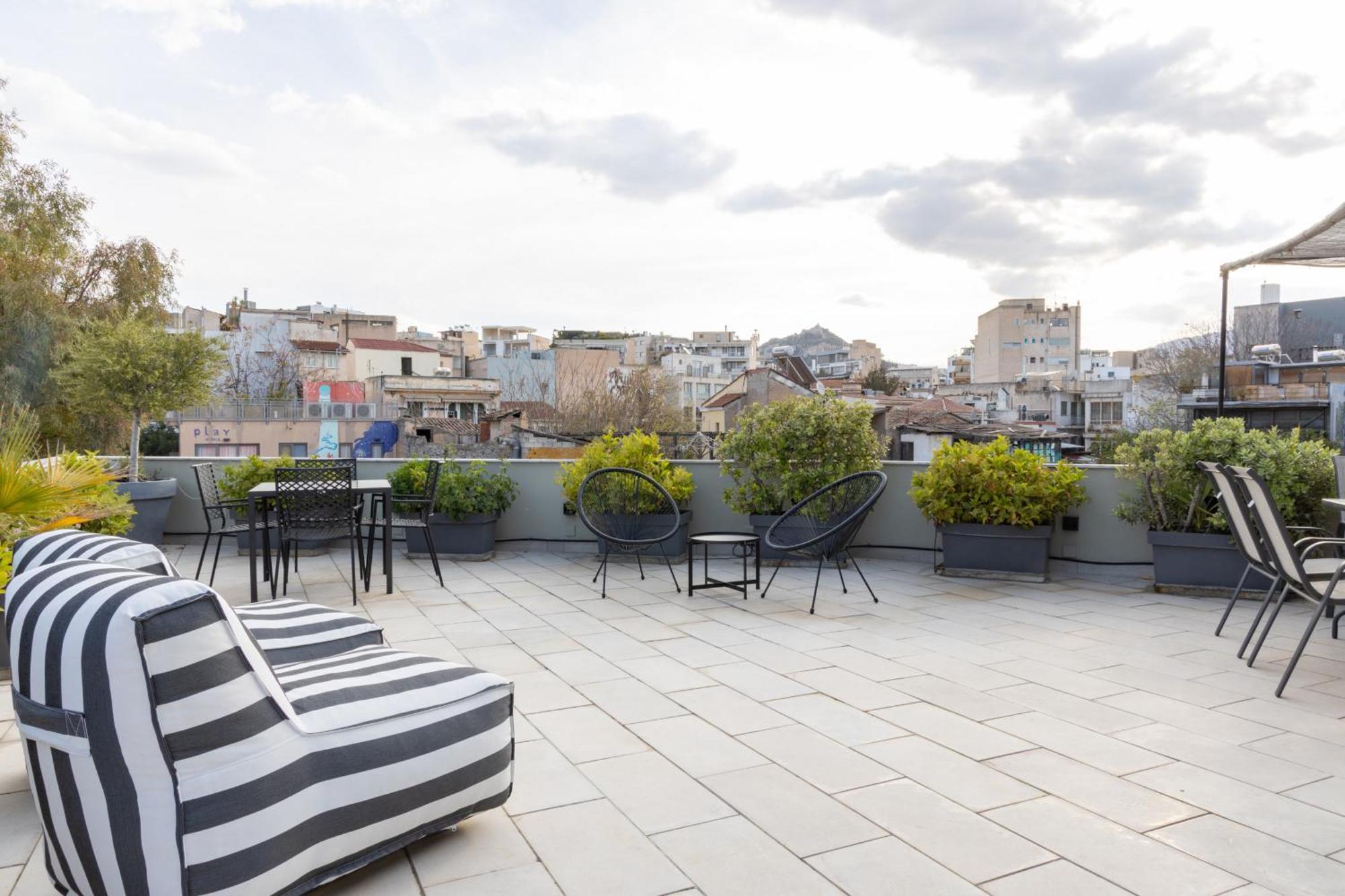 85 Sqm In The Heart Of Athens Shared Rooftop Deck Esterno foto