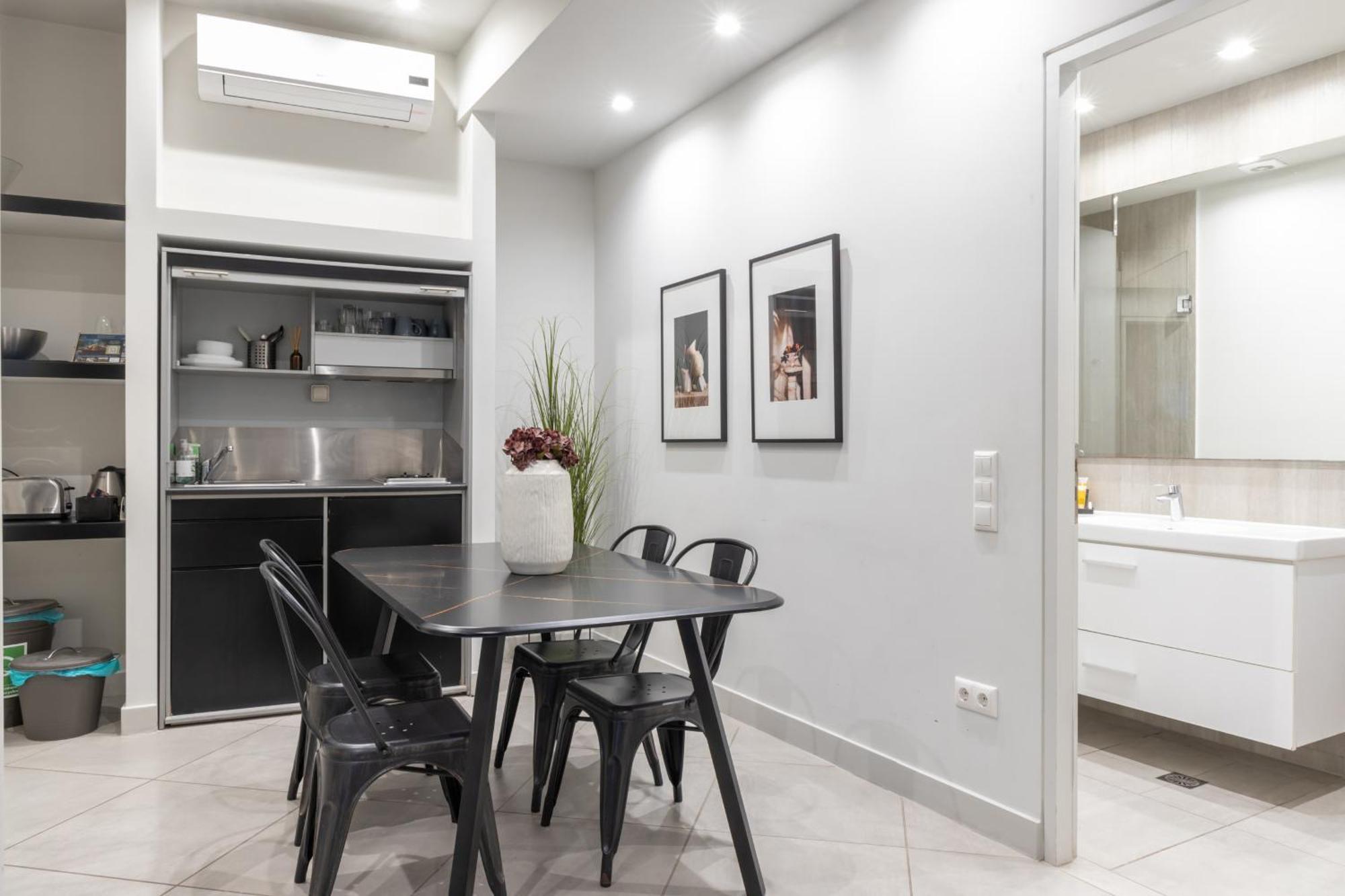 85 Sqm In The Heart Of Athens Shared Rooftop Deck Esterno foto
